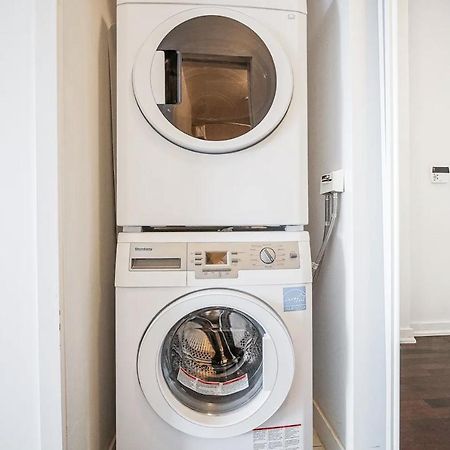 Downtown Toronto Gem Apartment Bagian luar foto